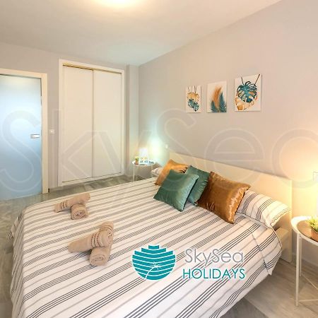 Sky Sea Holidays Malaga Turquesa Bagian luar foto